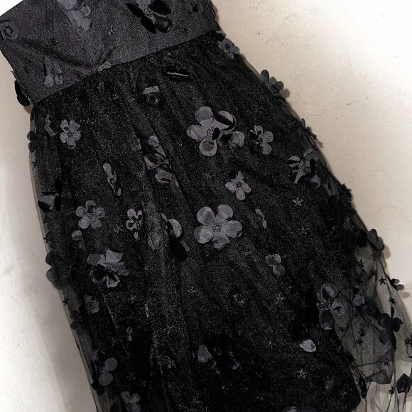 NWT TRIXXI Black Floral Appliqué Tulle Mini Dress Juniors Size Medium - Picture 11 of 12